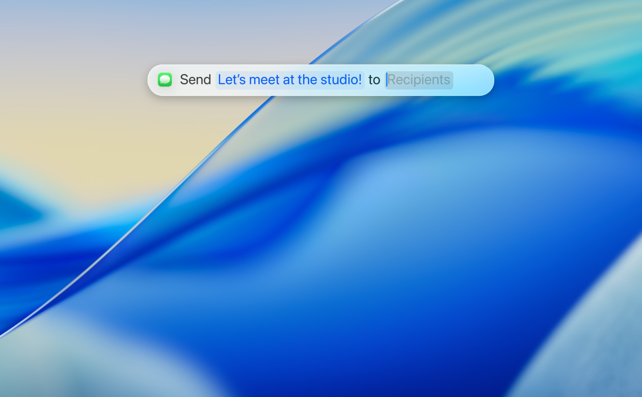 Primer plano de la nueva app Spotlight translúcida, una persona usa la app Mensajes para enviar un mensaje de texto a uno de sus contactos